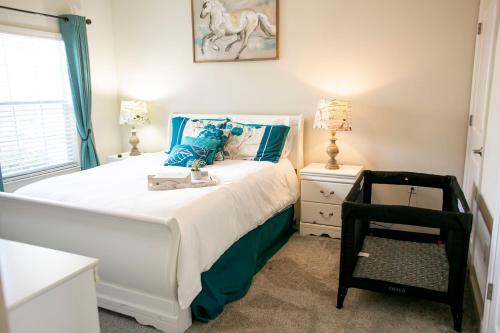 B - New 4 Bedroom Home - 5 Miles to Disney - Free Water Park - Private Pool photo 106