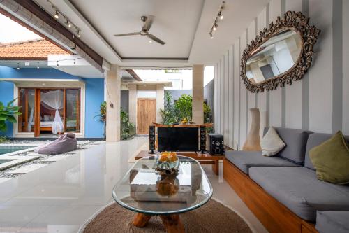 Ruang duduk di VILLA SCARLET