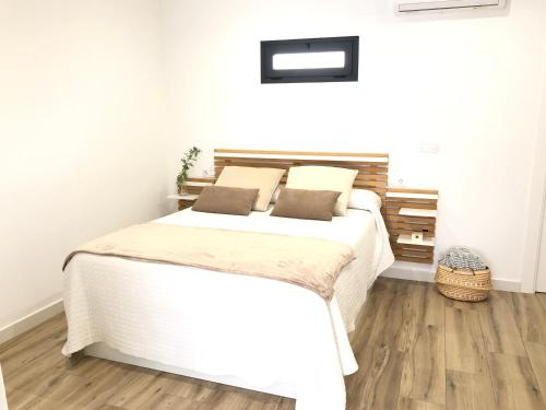 Katil atau katil-katil dalam bilik di Vivienda Turística Jaén Interior PARKING GRATUITO