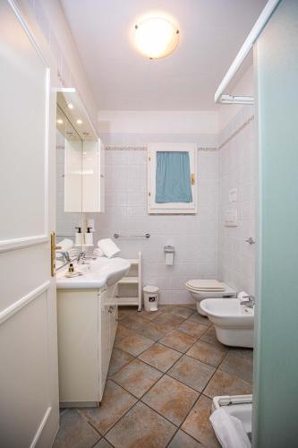 Bilik mandi di Residence Sole Dell'Argentario