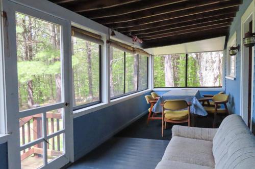 Lake View Cottage – Photos 2
