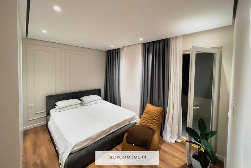 Sunset Sea View Luxury Apartment - Imazhi 4