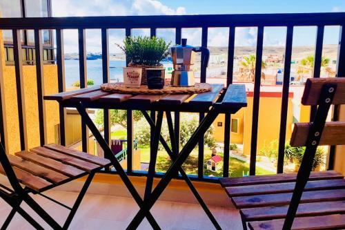 Μπαλκόνι ή βεράντα στο Ocean View Apartment Poris
