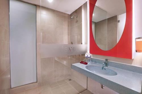 Koupelna v ubytování favehotel Palembang