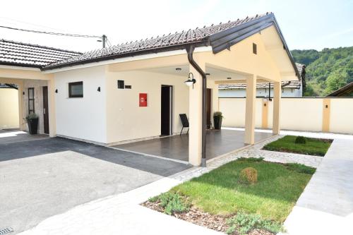 Bangunan di mana terletaknya apartmen