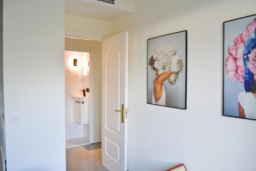Fotografie z fotogalerie ubytování Luxury apartment with sea views private parking and terrace v destinaci Fuengirola