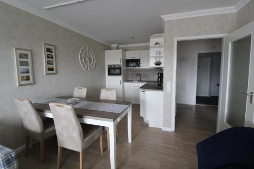 Η κουζίνα ή μικρή κουζίνα στο Haus Norderhoog Wohnung 34