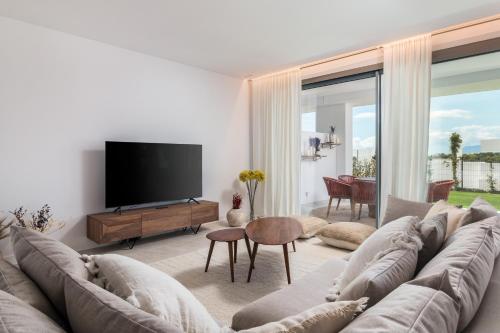 Exclusive New Apartment within Santa Clara and Marbella Golf & Country Club
