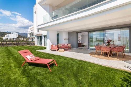 Exclusive New Apartment within Santa Clara and Marbella Golf & Country Club