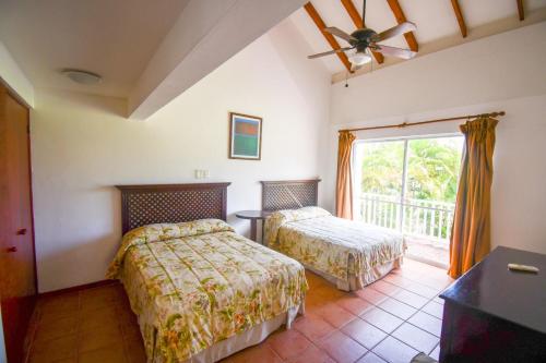 Postel nebo postele na pokoji v ubytování Costa Blanca Villas Lopez
