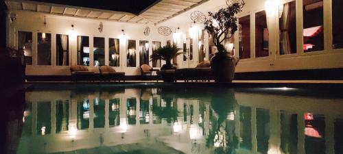 Kolam renang di atau dekat dengan H616 Vintage Elegance with sea view