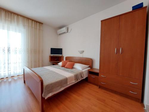 Apartments Irena