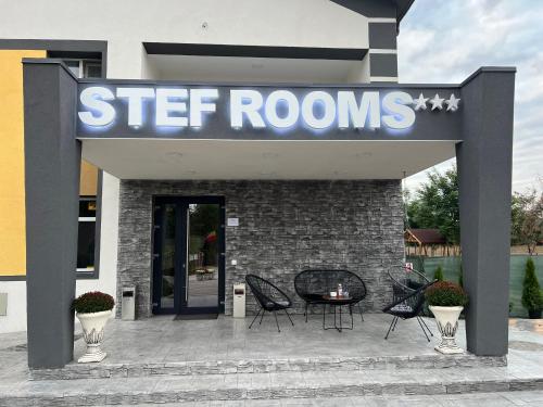 Fotografie z fotogalerie ubytování Stef Rooms v destinaci Tîrgu Frumos