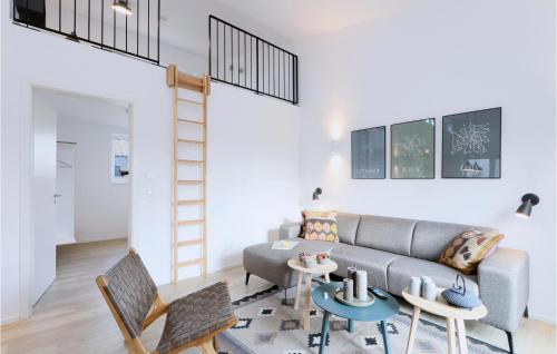 Χώρος καθιστικού στο Beach Front Home In Lembruchdümmer See