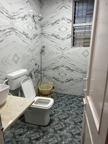 O baie la Studio Apartment -Dom Francisco
