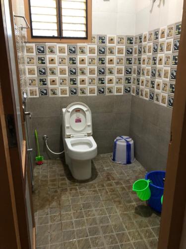 Kylpyhuone majoituspaikassa ASP COTTAGE