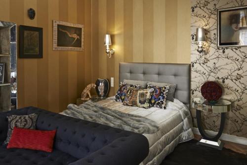 Voodi või voodid majutusasutuse Boudoir Budapest Apartment toas