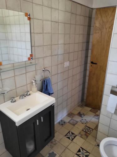 Ένα μπάνιο στο Cabañas Sol Marina