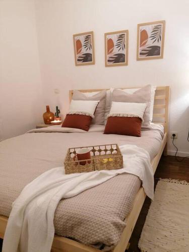 Postel nebo postele na pokoji v ubytování TOULOUSE - T2 moderne, quartier Lalande, 20min centre ville