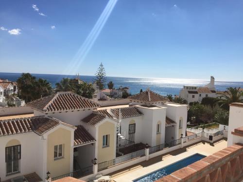 Burriana Beach, Pool, big terrace, superb Seaviews