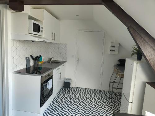Dapur atau dapur kecil di Les Lofts De Provins: Apt 4