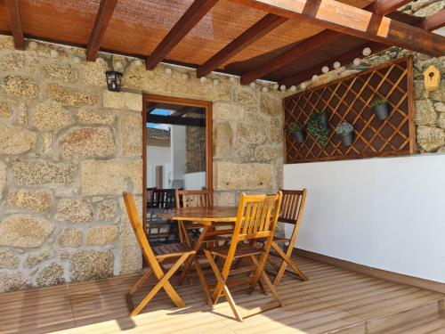 Φωτογραφία από το άλμπουμ του CASA DA CAPELA, Casas Bem Haja. σε São Miguel de Acha