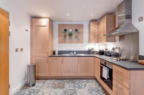 Gallery image of Modern York Apartment in the Heart of the City I Pass The Keys in York