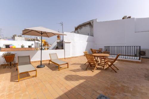 Terceros City Center Deluxe by Valcambre