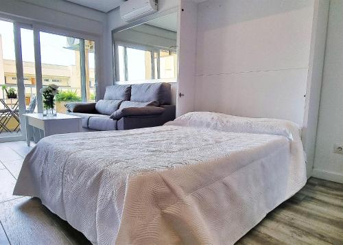 Cibeles Modern Studio Sea Views Marbella centre Ninth floor