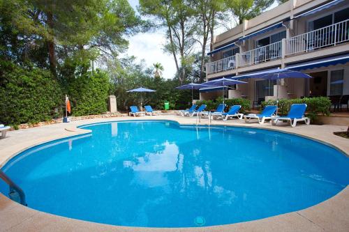 Foto Apartamentos Cala Murada Minigolf 1