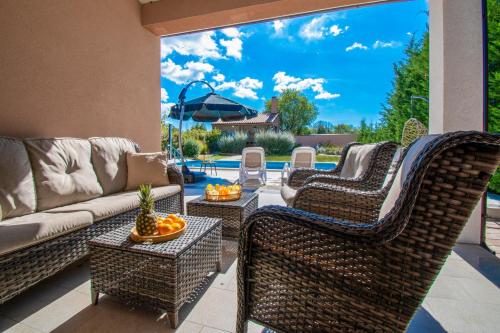 VILLA Moki mit privatem beheizbarem Pool - by Istrabook