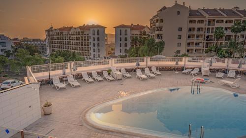 Holidays in the Sun, The Heights, Playa Los Cristianos