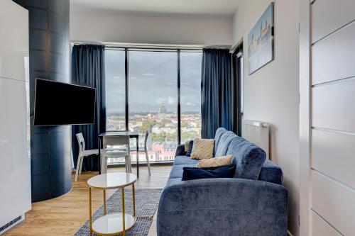 Aleda Tower, 14 floor, balkon