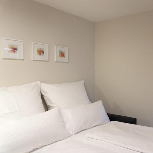 Ein Bett oder Betten in einem Zimmer der Unterkunft bellasBnB an der Jagst