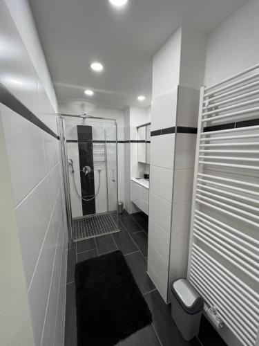 Monterey Apartment Vienna