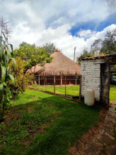 Taman di luar Finca San Pedro -Alojamiento Campestre y Reserva Natural-