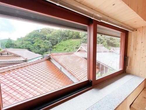 Balkón nebo terasa v ubytování OWL RESORT ARIFUKU ONSEN