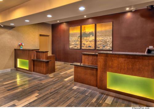 Φωτογραφία από το άλμπουμ του SureStay Hotel by Best Western Lovelock σε Lovelock