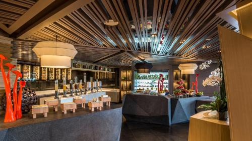 Loungen eller baren på InterContinental Nha Trang by IHG