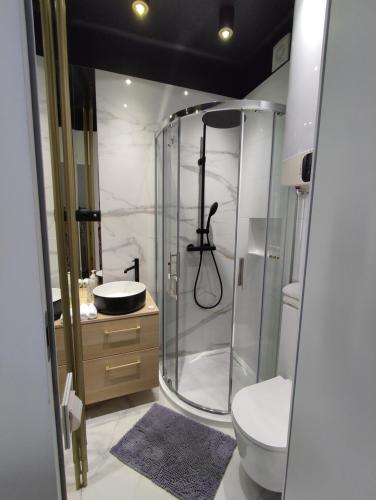 Kylpyhuone majoituspaikassa Podwale