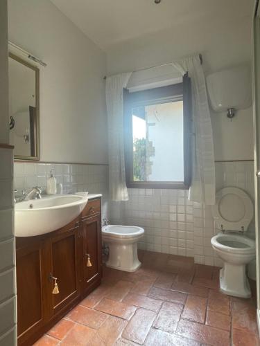 Vonios kambarys apgyvendinimo įstaigoje Borgo di Piero