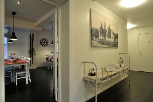 Kuchyň nebo kuchyňský kout v ubytování Hedenstugan B&B Hotel