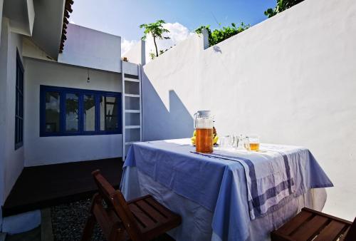 Minuman di Casa Alstonia