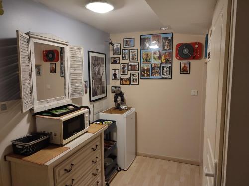 Imagen de la galería de Chambre tout confort, en Landujan