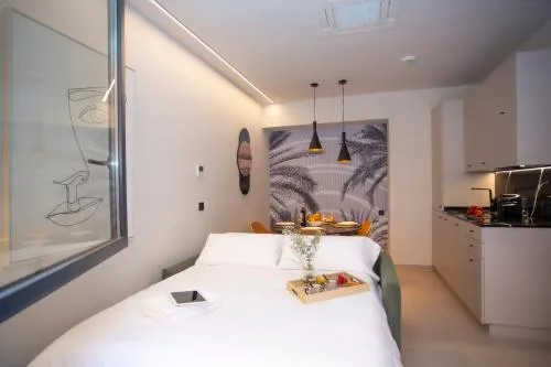Neobeds - Stylish modern 1BR Apt Near Old Town & Steps from Turia Park photo 24