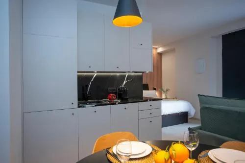 Neobeds - Stylish modern 1BR Apt Near Old Town & Steps from Turia Park photo 17