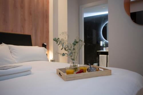Neobeds - Stylish modern 1BR Apt Near Old Town & Steps from Turia Park photo 55