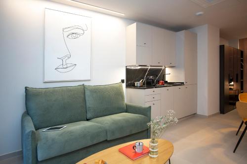 Neobeds - Stylish modern 1BR Apt Near Old Town & Steps from Turia Park photo 40