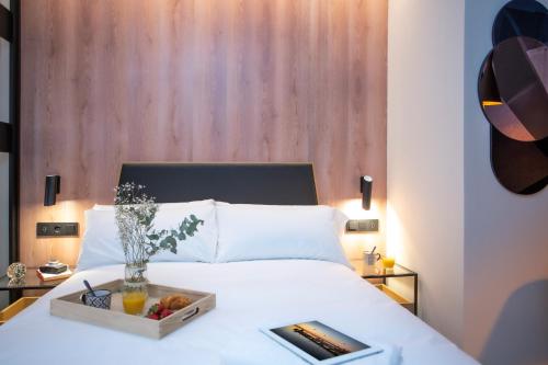 Neobeds - Stylish modern 1BR Apt Near Old Town & Steps from Turia Park photo 58