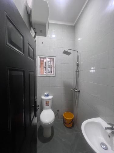 Galería fotográfica de Exquisite 2 bedroom apartment en Abuja